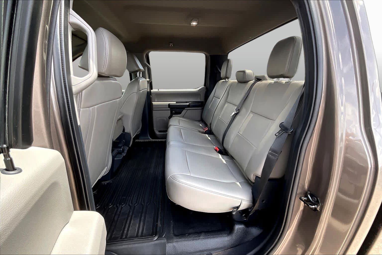 Certified 2022 Ford F350 XL w/ STX Appearance Package AWD/4WD image 19