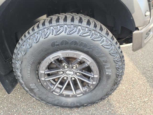 Certified 2019 Ford F150 Raptor w/ Equipment Group 802A Luxury AWD/4WD image 39