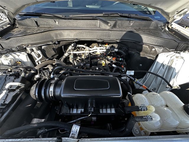 Certified 2022 Ford Explorer XLT w/ Equipment Group 202A image 33