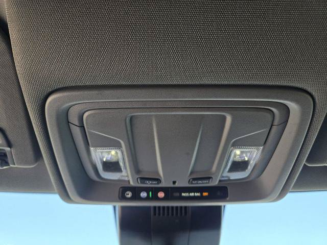 Used 2025 Chevrolet Silverado 1500 Custom Trail Boss w/ LPO, Dark Essentials Package AWD/4WD image 22