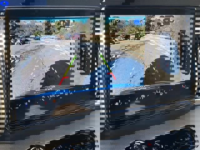 Certified 2025 Ford Expedition Active image 28