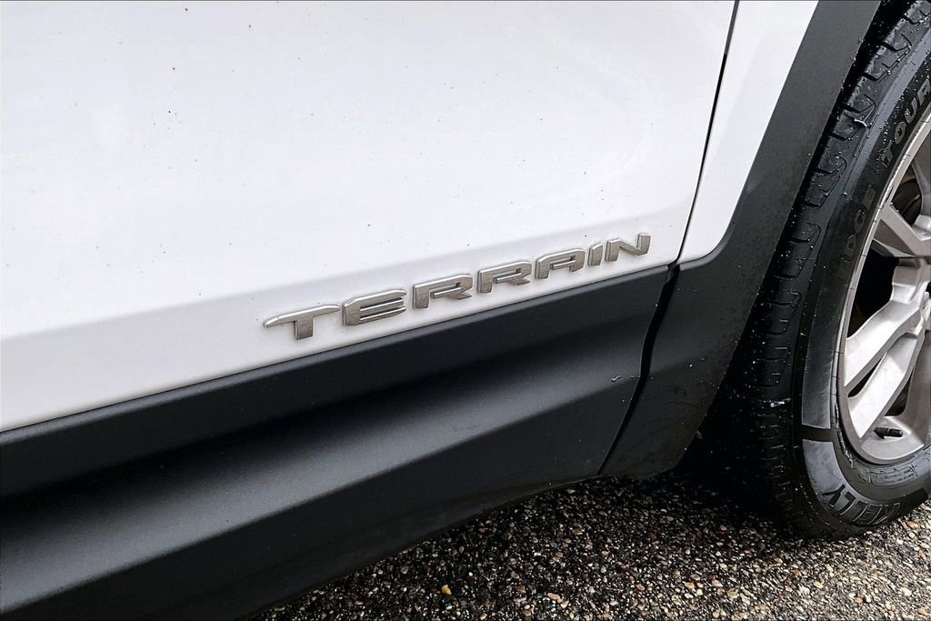 Used 2024 GMC Terrain SLT AWD/4WD image 8