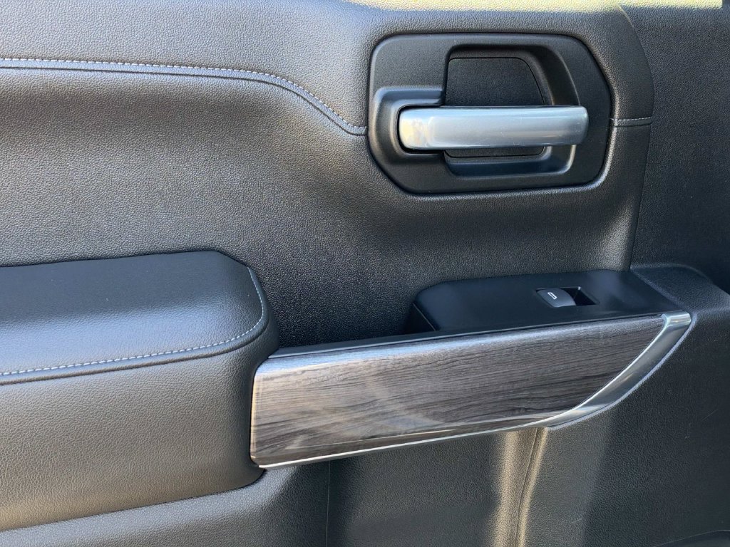 Used 2019 Chevrolet Silverado 1500 LTZ w/ LTZ Plus Package RWD image 20