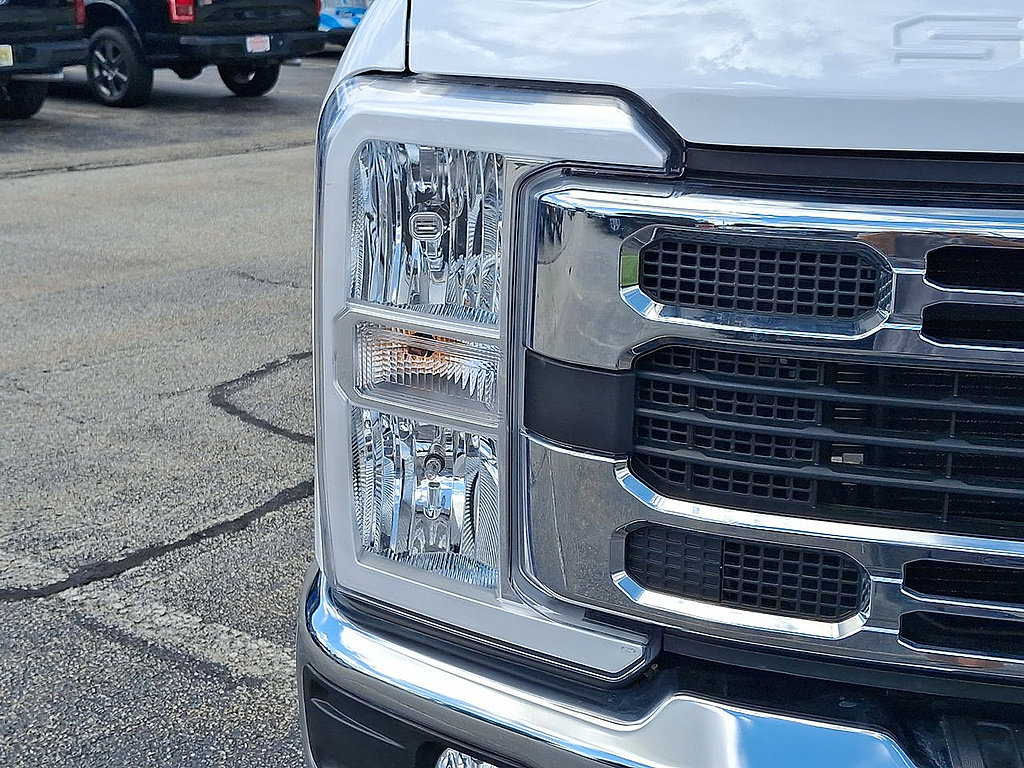Certified 2024 Ford F250 XLT w/ FX4 Off-Road Package AWD/4WD image 28