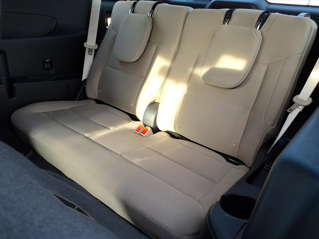 Certified 2022 Ford Explorer XLT w/ Class IV Trailer Tow Package image 11