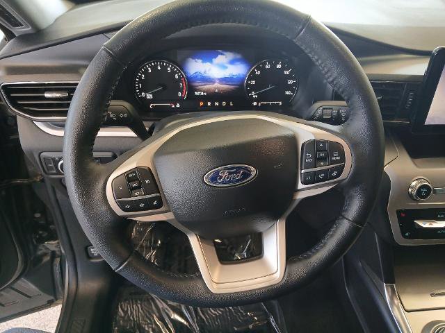 Certified 2023 Ford Explorer XLT w/ Equipment Group 202A image 13