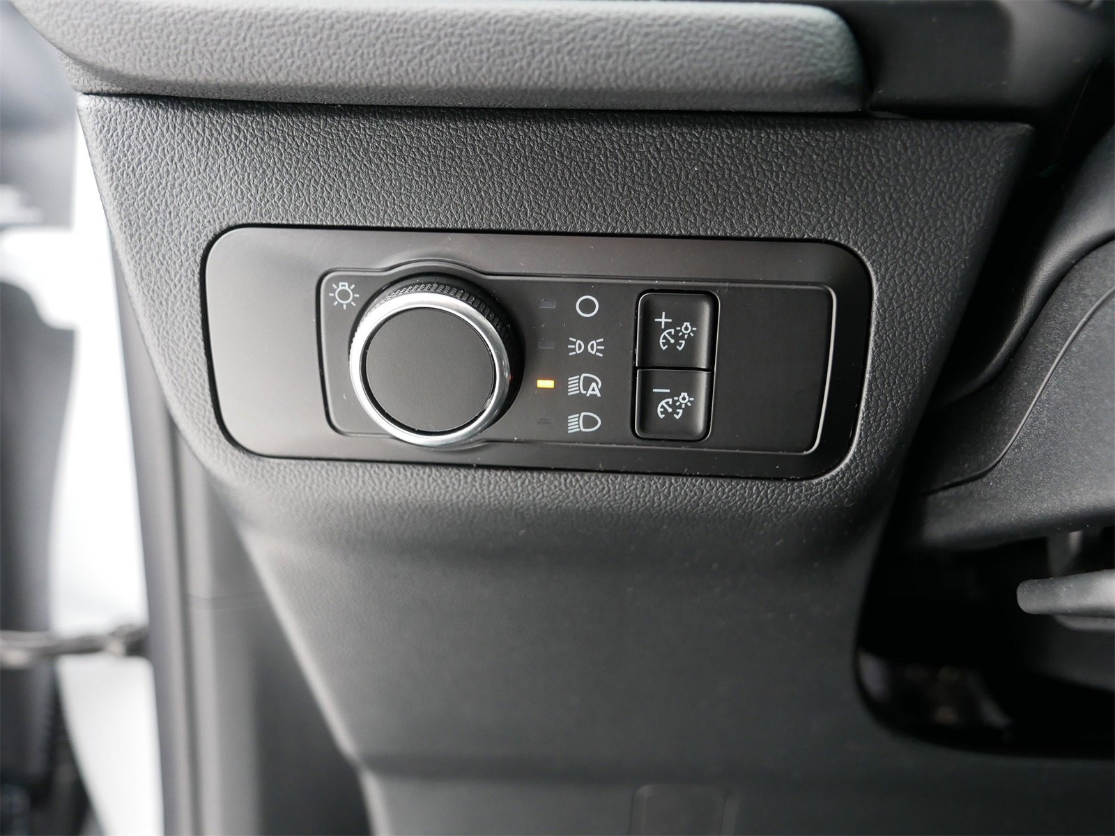 Certified 2025 Ford Escape Active image 14