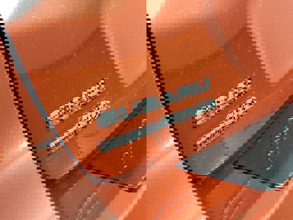 Used 2024 Subaru Crosstrek 2.0i Premium w/ Crosstrek Mirror Package image 10