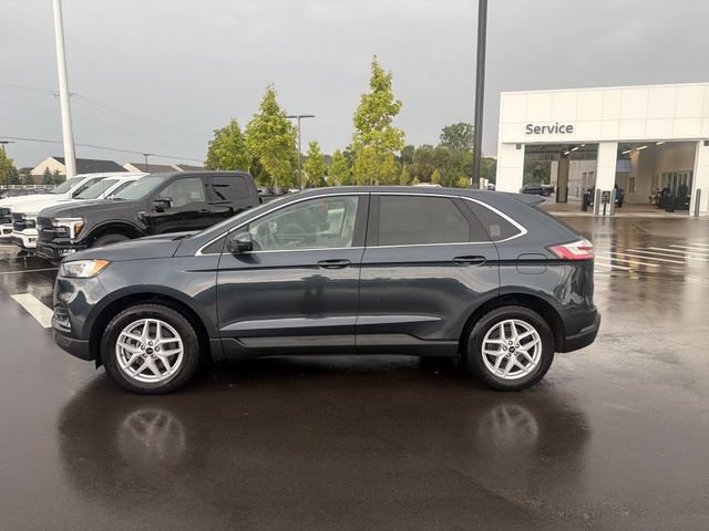 Certified 2024 Ford Edge SEL w/ Convenience Package AWD/4WD image 2