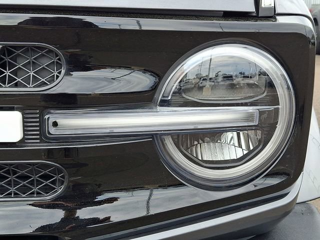 Certified 2023 Ford Bronco Outer Banks AWD/4WD image 7