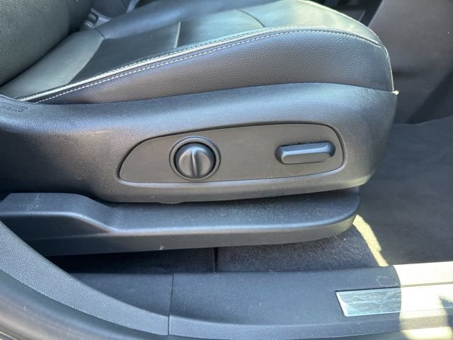 Used 2020 GMC Terrain Denali w/ Denali Premium Package FWD image 21