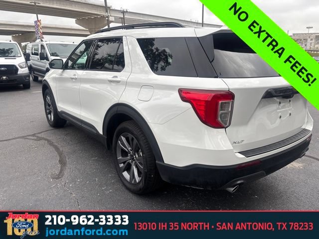 Certified 2023 Ford Explorer XLT w/ Equipment Group 202A RWD image 5