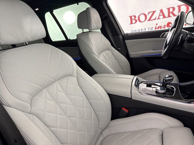 Used 2023 BMW X5 M50i w/ Executive Package image 16