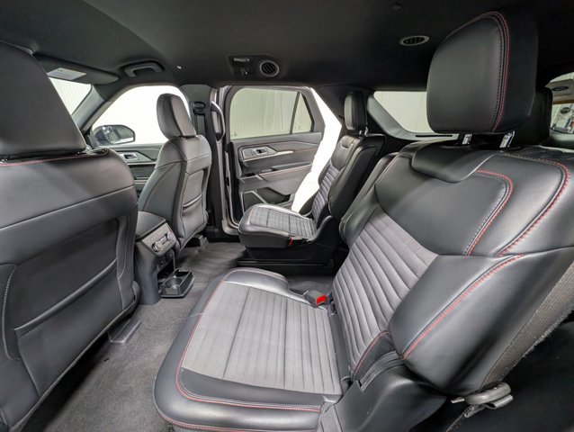 Certified 2026 Ford Explorer ST-Line AWD/4WD image 13