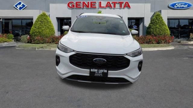 Certified 2023 Ford Escape ST-Line Select w/ Tech Pack #2 image 8