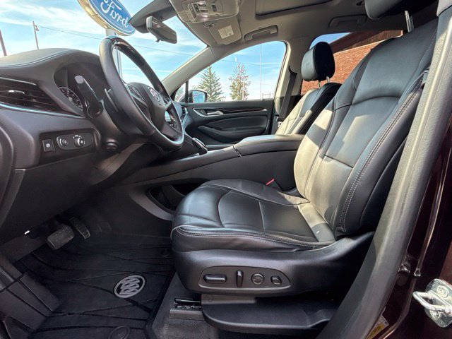 Used 2020 Buick Enclave Avenir w/ Avenir Technology Package AWD/4WD image 19