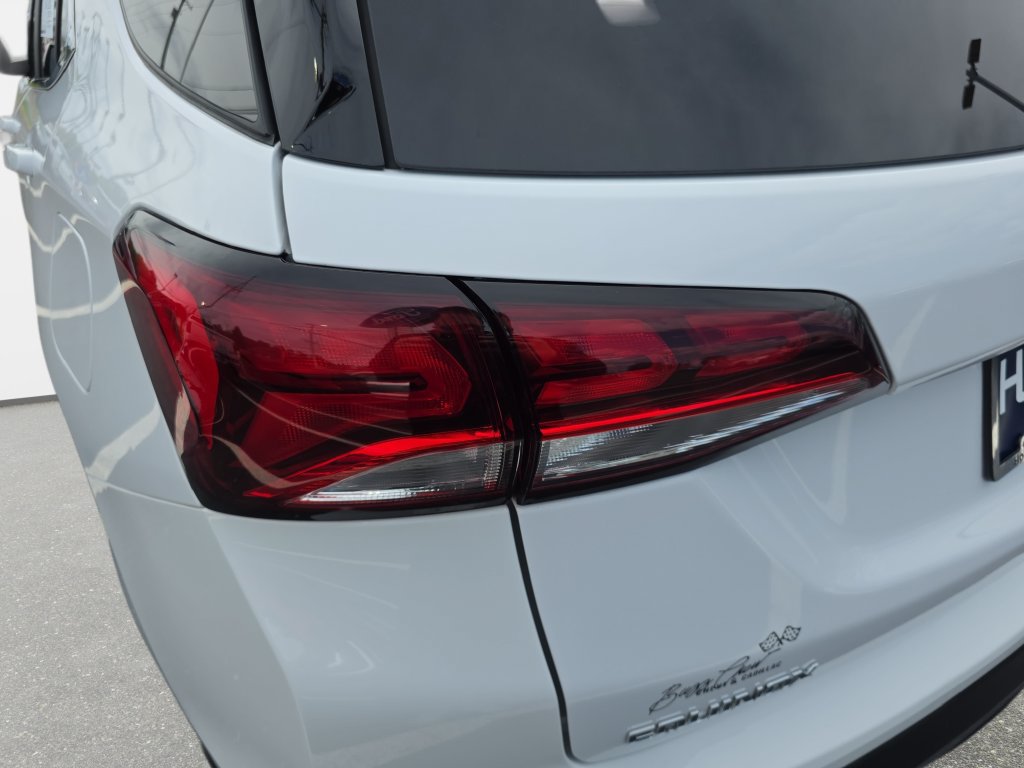 Used 2022 Chevrolet Equinox LT AWD/4WD image 28