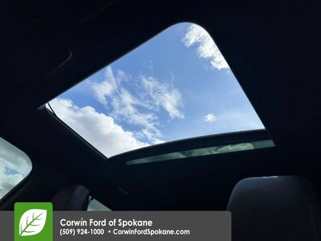 Certified 2025 Ford Explorer ST AWD/4WD image 34