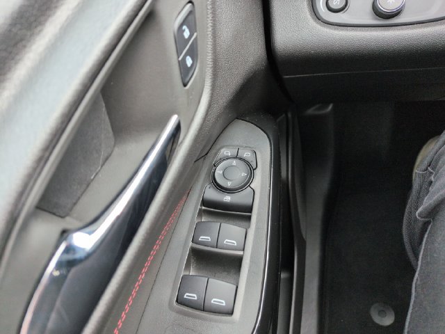 Used 2025 Chevrolet Trax RS w/ Driver Confidence Package FWD image 28