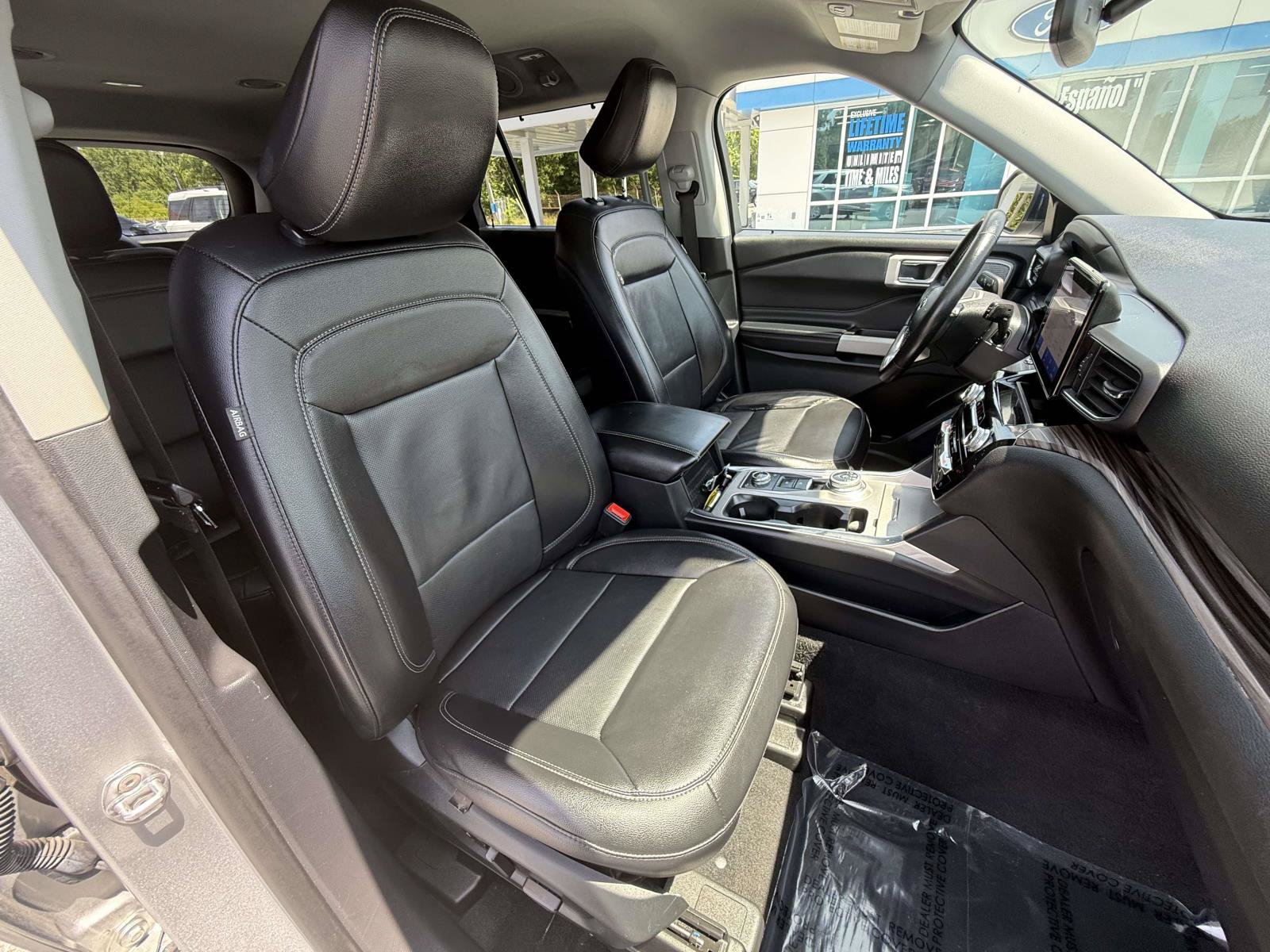 Certified 2021 Ford Explorer Limited AWD/4WD image 29