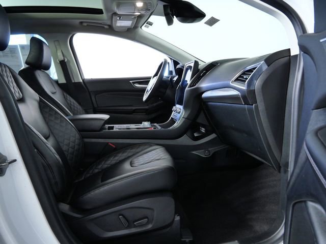 Certified 2024 Ford Edge Titanium w/ Equipment Group 301A image 10