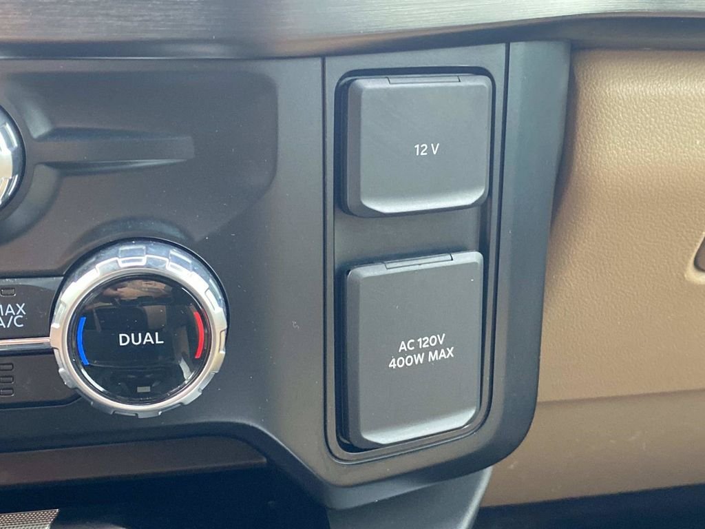 Certified 2023 Ford F250 Lariat w/ Lariat Ultimate Package AWD/4WD image 32