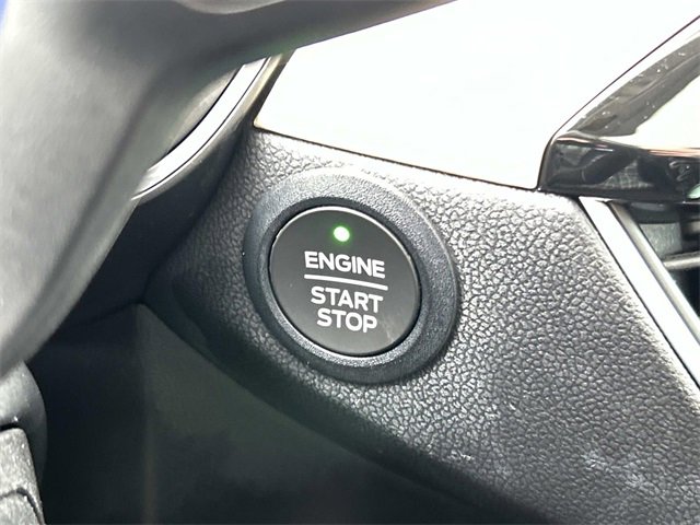 Certified 2022 Ford Escape Titanium w/ Titanium Elite Package image 36