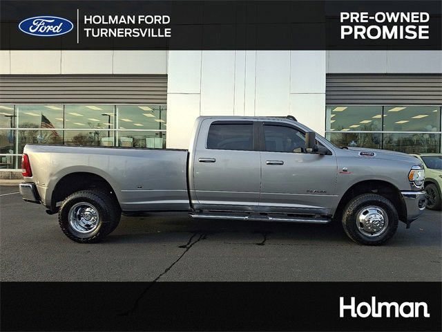 Used 2022 RAM 3500 Big Horn w/ Level C Equiment Group image 5