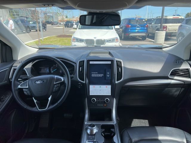 Certified 2022 Ford Edge SEL w/ Convenience Package AWD/4WD image 12