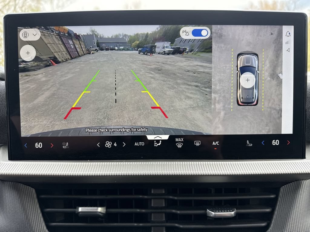Certified 2025 Ford Explorer ST-Line AWD/4WD image 17