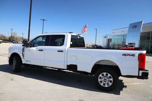 Certified 2024 Ford F350 XLT AWD/4WD image 17