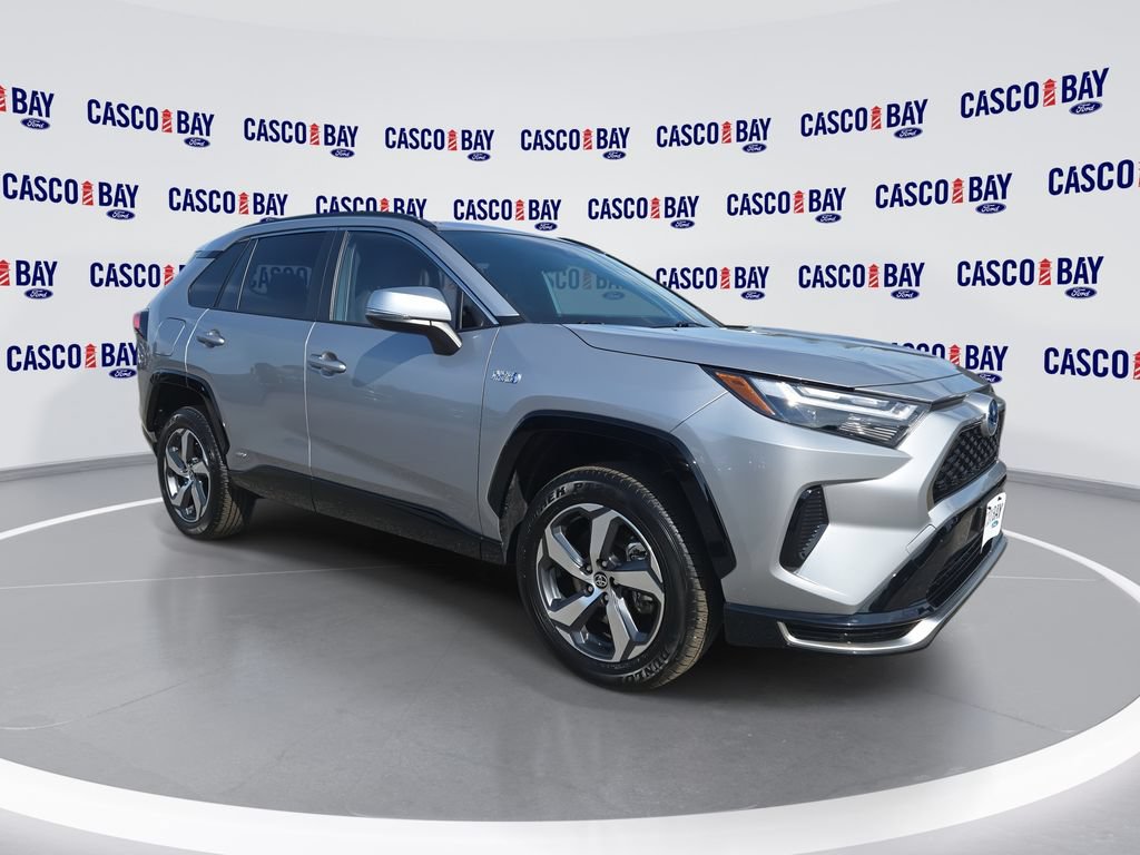 Used 2024 Toyota RAV4 SE w/ Weather & Moonroof Package