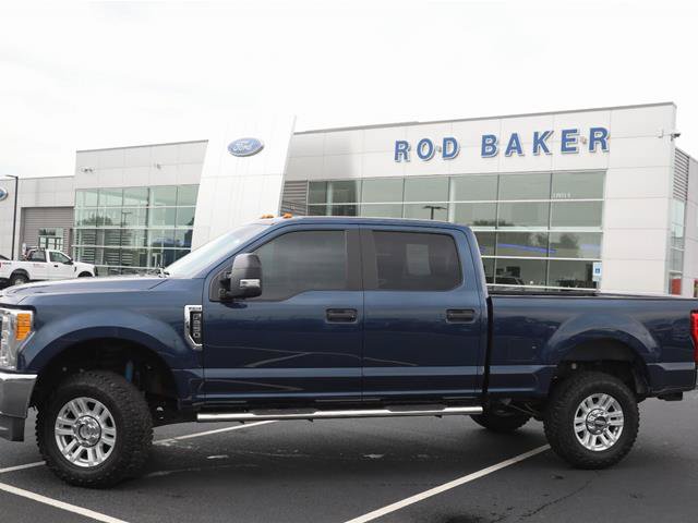 Certified 2017 Ford F250 XL w/ STX Appearance Package AWD/4WD image 3