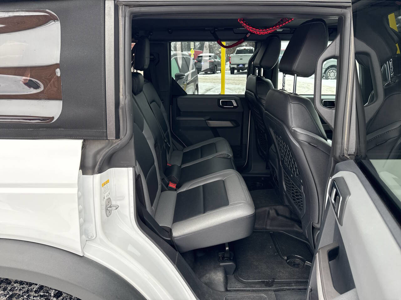 Certified 2022 Ford Bronco Black Diamond image 17