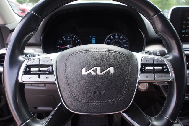 Used 2022 Kia Telluride EX w/ EX Premium Package FWD image 27