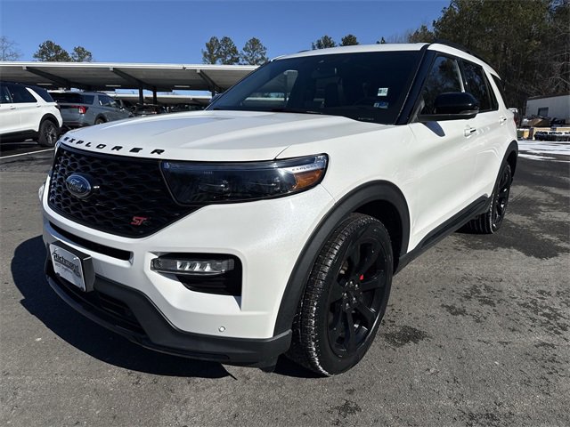 Certified 2023 Ford Explorer ST w/ Equipment Group 401A image 4
