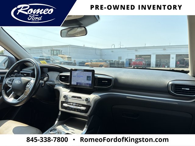 Certified 2023 Ford Explorer XLT w/ Equipment Group 202A AWD/4WD image 15