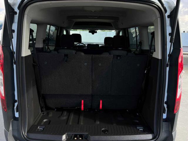 Certified 2017 Ford Transit Connect XL image 11