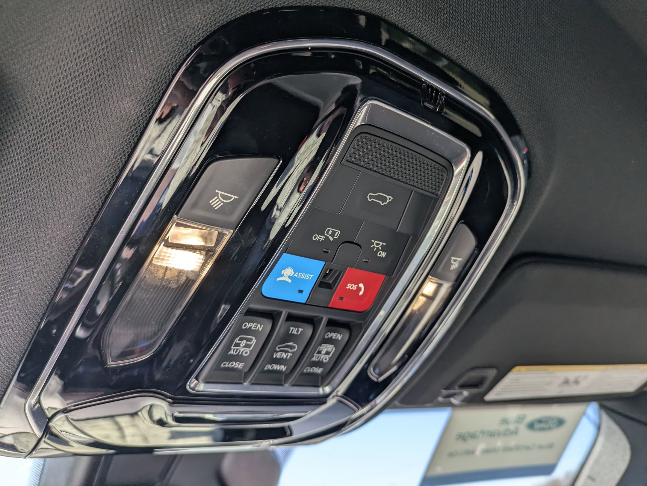 Used 2023 Jeep Grand Cherokee L Summit w/ Luxury Tech Group V image 23