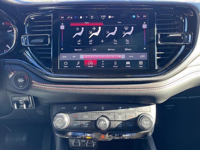 Used 2024 Dodge Durango GT image 20