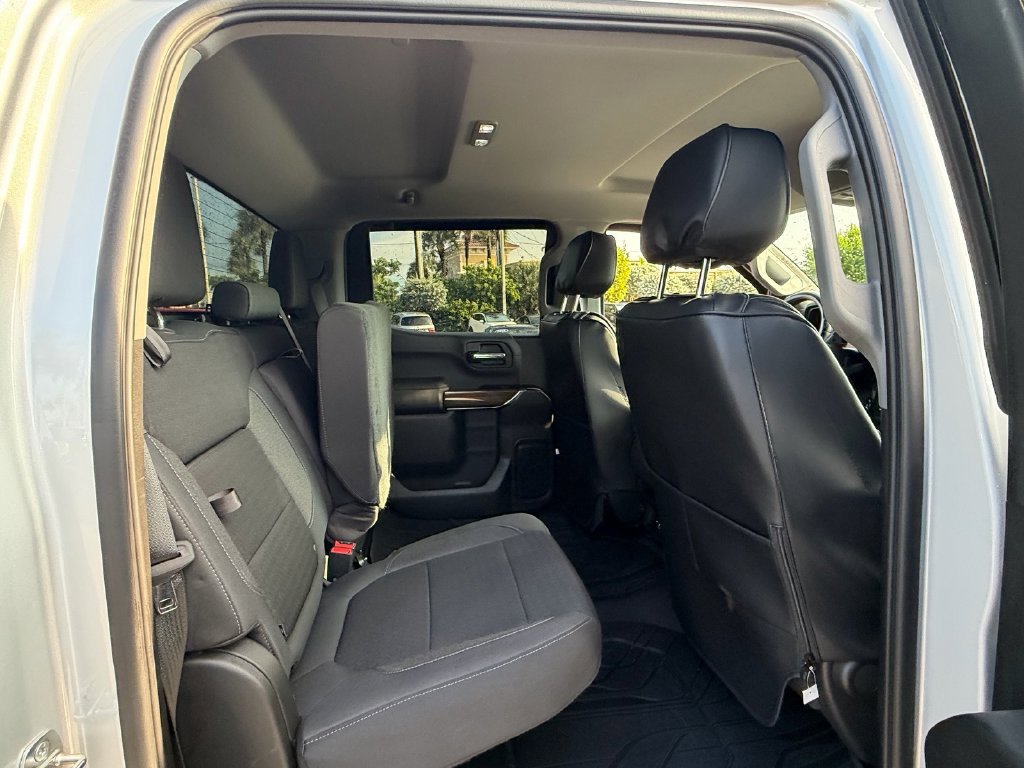 Used 2019 Chevrolet Silverado 1500 RST w/ All-Star Edition RWD image 17