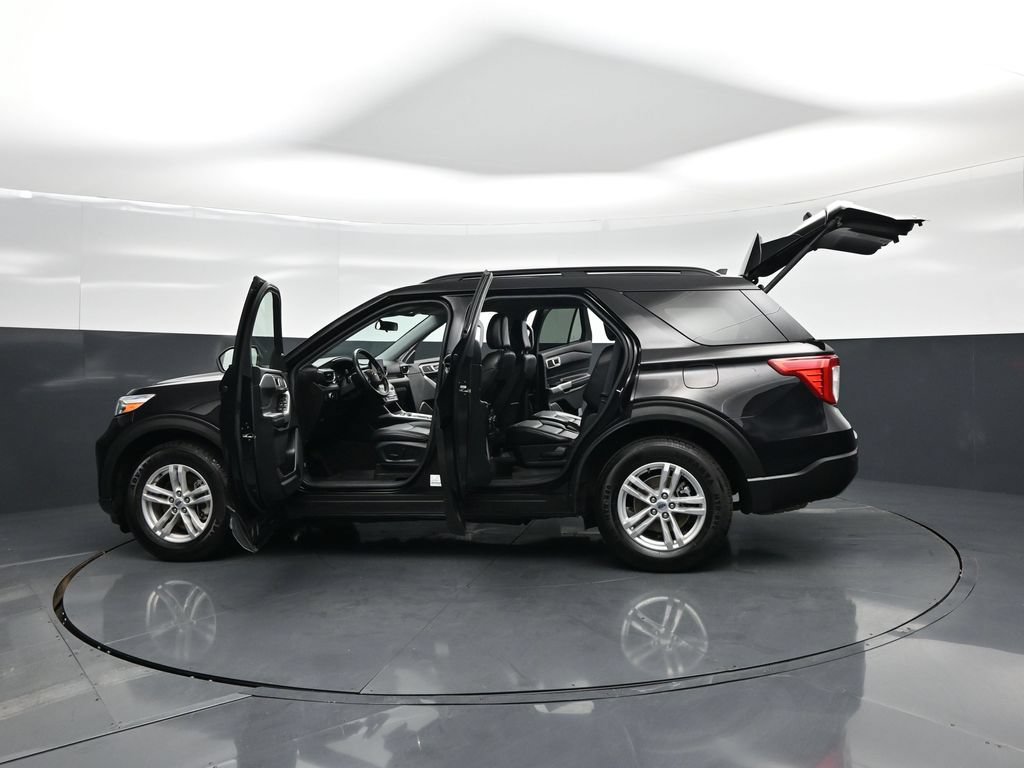 Certified 2022 Ford Explorer XLT AWD/4WD image 32