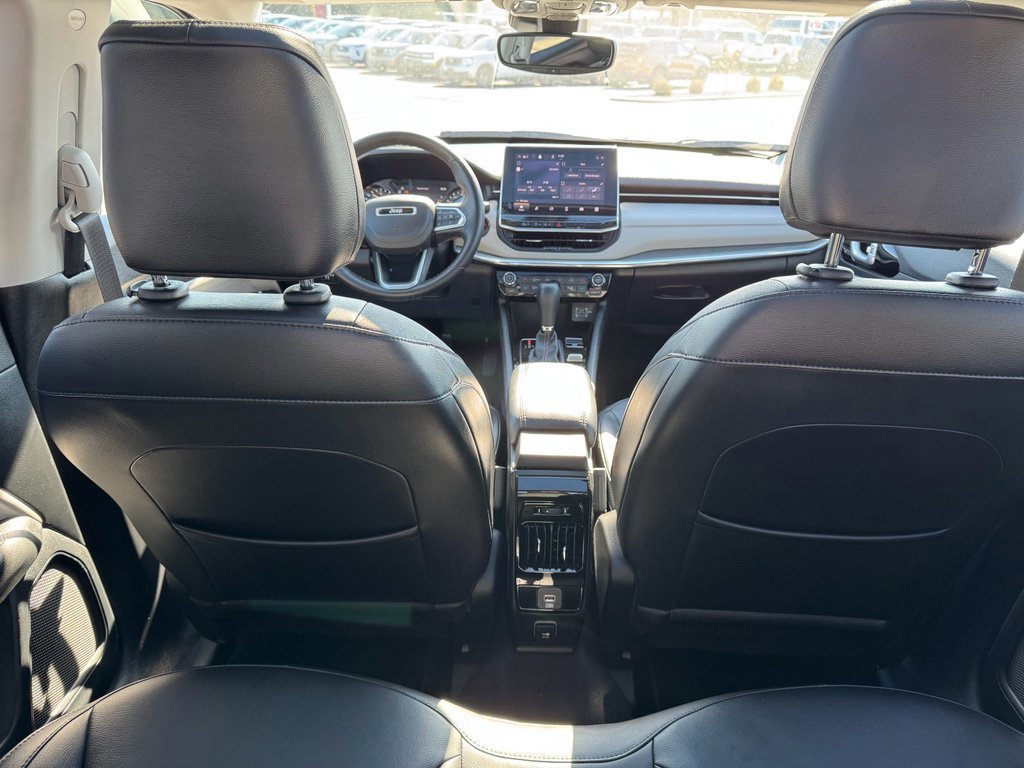 Used 2022 Jeep Compass Limited w/ Sun and Sound Group image 11