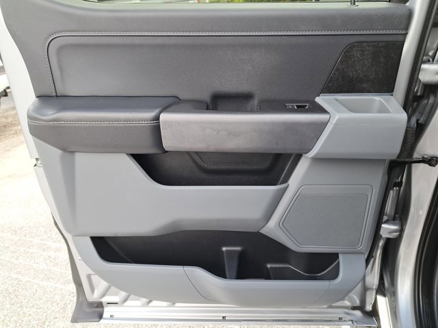 Certified 2022 Ford F150 XLT w/ Equipment Group 302A High image 15