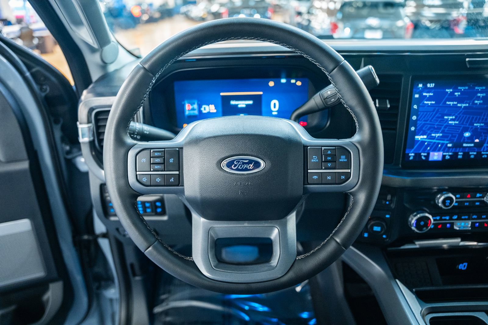 Certified 2025 Ford F250 Lariat w/ Black Appearance Package image 37