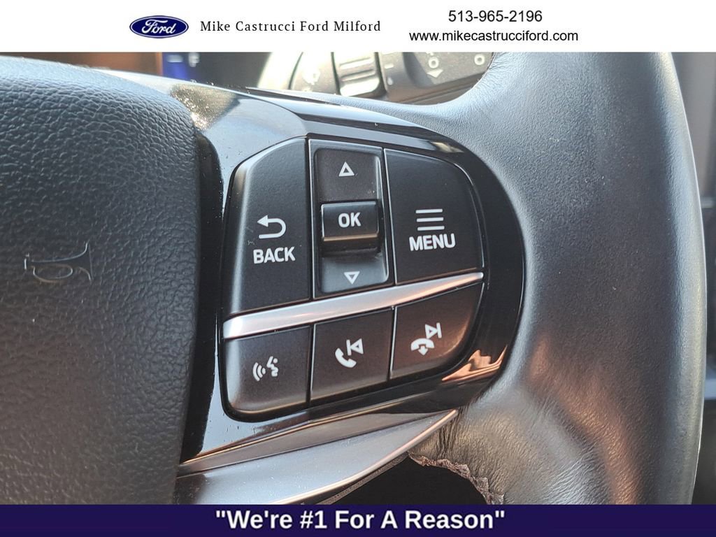 Certified 2022 Ford Explorer Platinum w/ Equipment Group 601A image 19