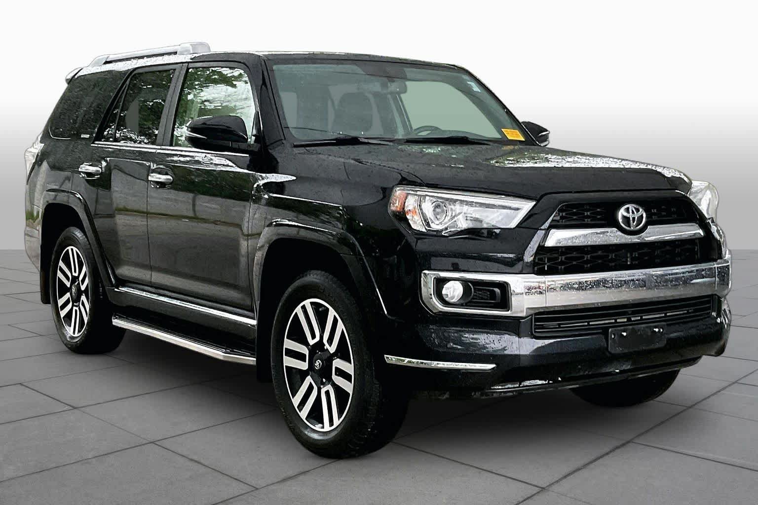 Used 2019 Toyota 4Runner Limited RWD image 3