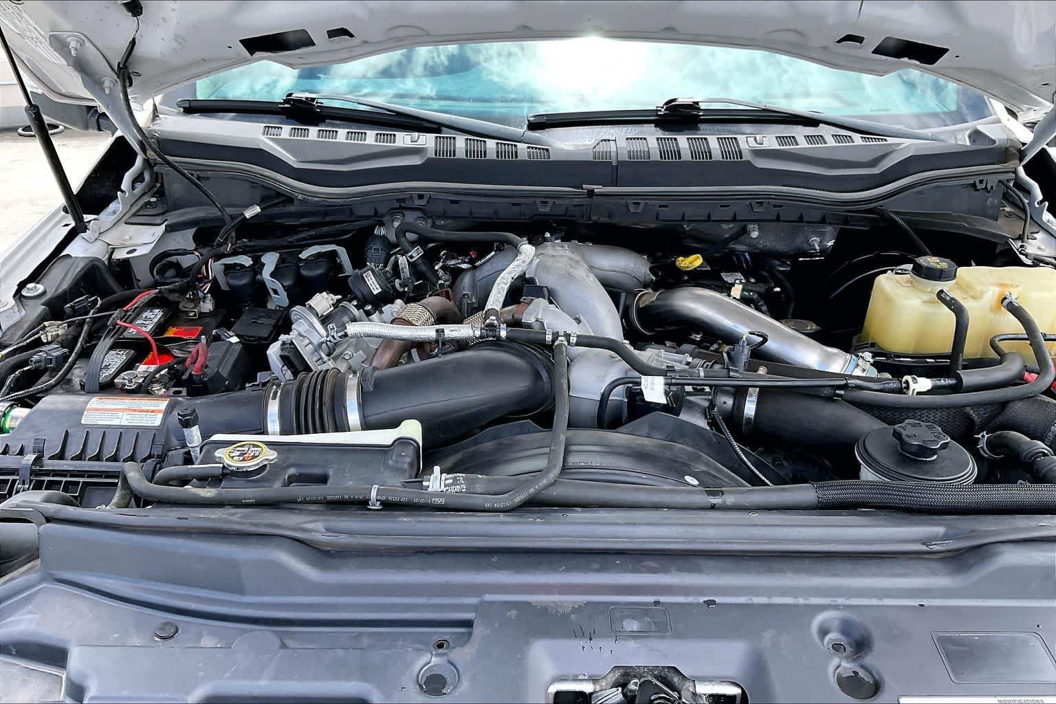 Certified 2021 Ford F250 Lariat AWD/4WD image 9