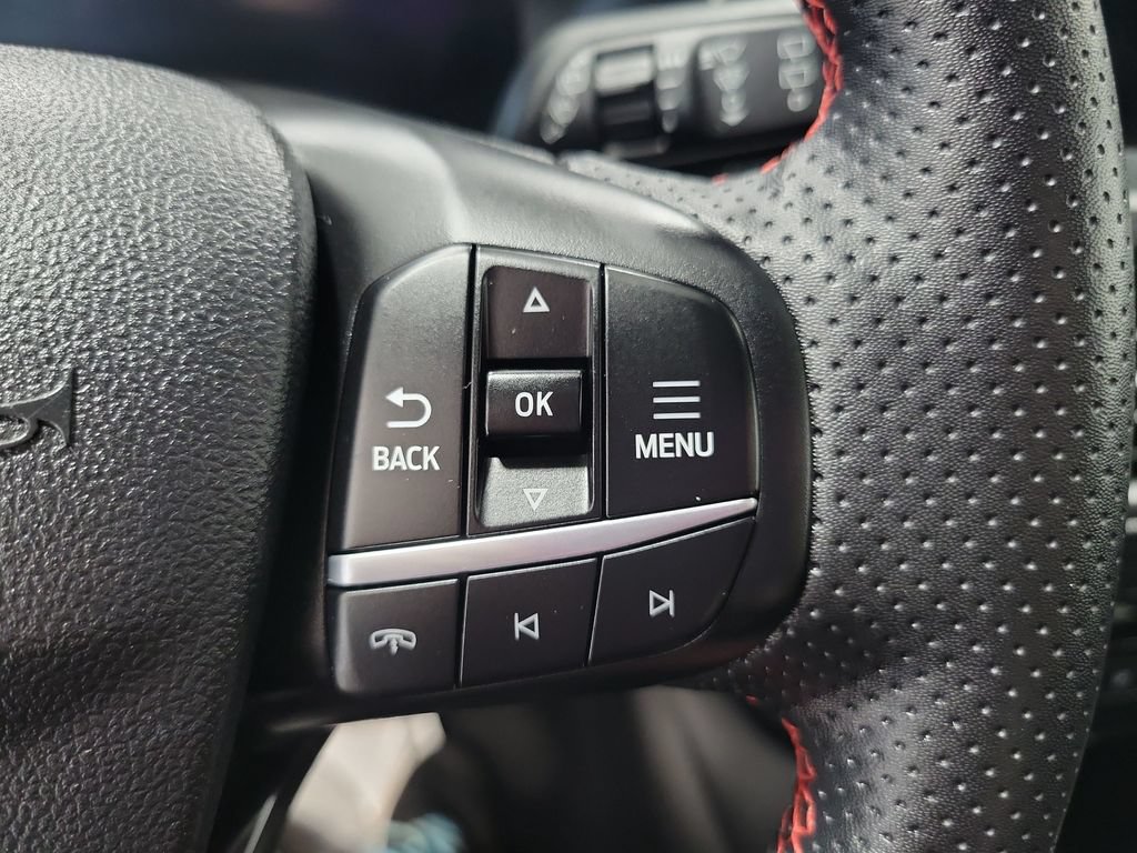 Certified 2023 Ford Escape ST-Line Elite AWD/4WD image 39