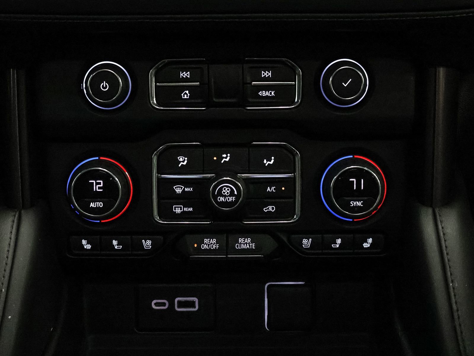 Used 2022 Chevrolet Suburban High Country AWD/4WD image 30